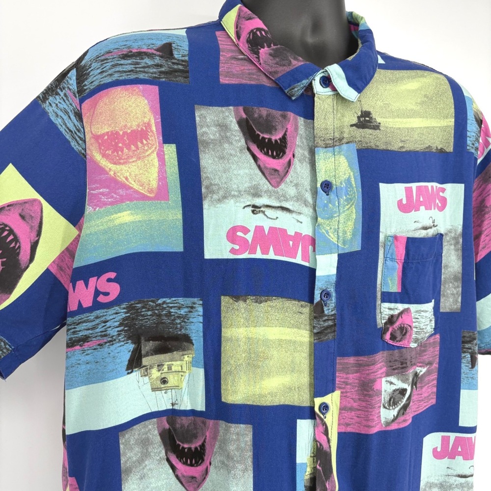 Jaws Movie Shark Print Button Front Camp Shirt Blue Pink Mens LG Novelty Retro - Picture 2 of 9